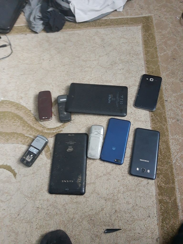Telefony i tablety uszkodzone