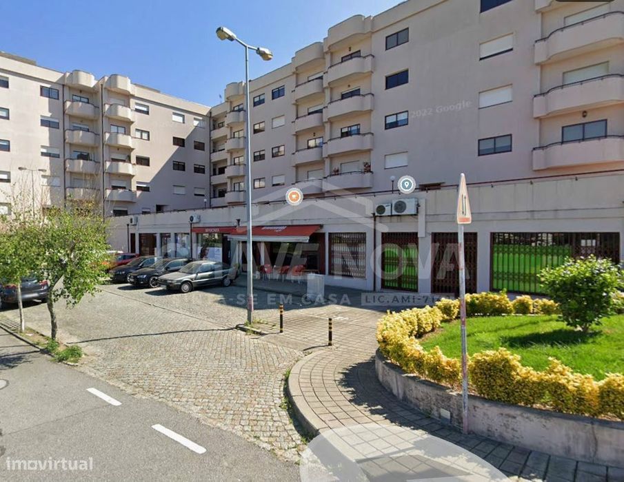 Apartamento T2 em Fânzeres RT/02768/CO