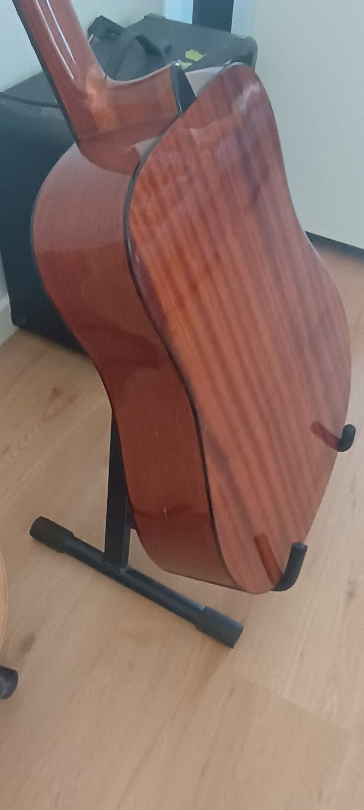 Guitarra ideal para principiantes