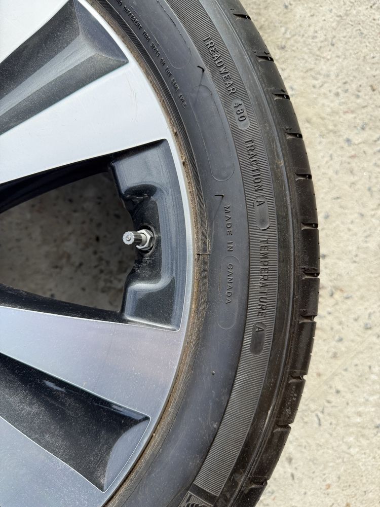 Диск з гумою Nissan 17x6 1/2j 45 новий