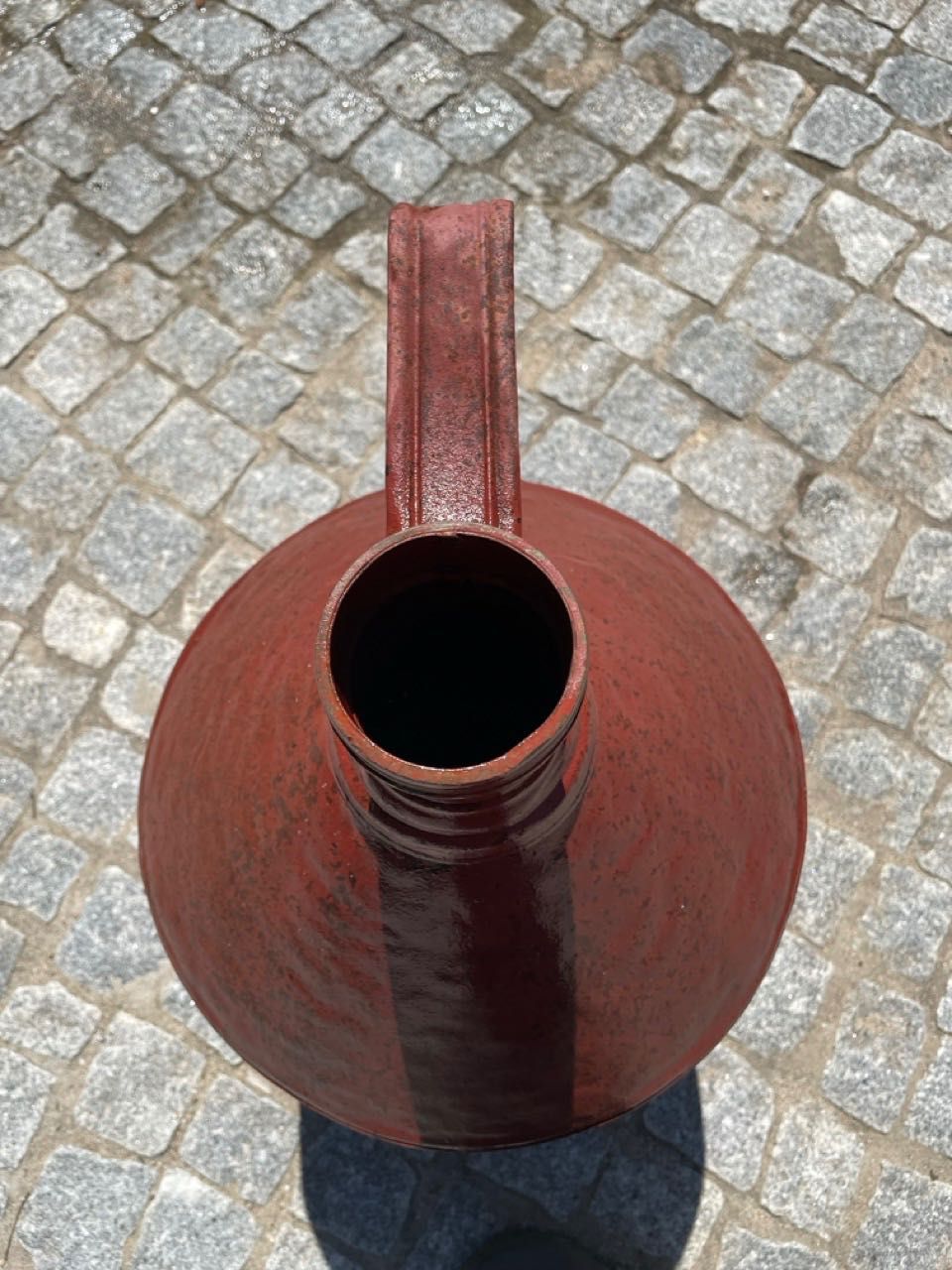 Vasilha antiga de azeite