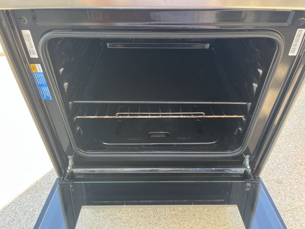 Fogão Indesit / Gás Butano (bom estado)