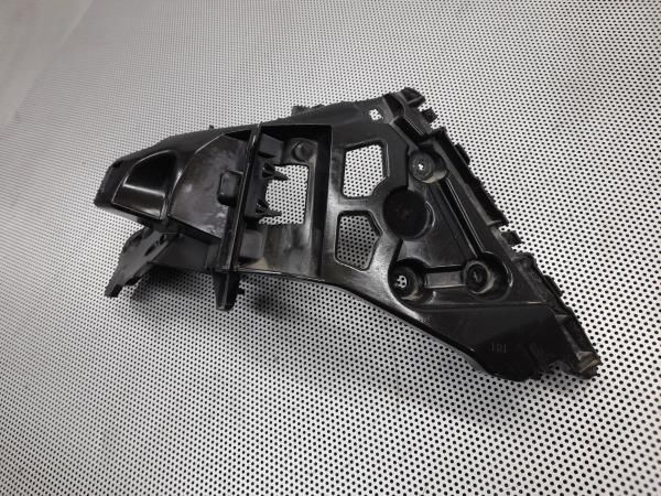 Guia de pára-choques trás direita RENAULT Clio IV (BH_)