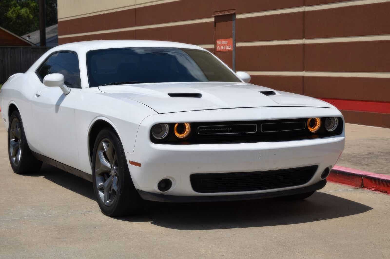 2020 Dodge Challenger SXT
