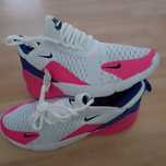 Nike 270 model damskie