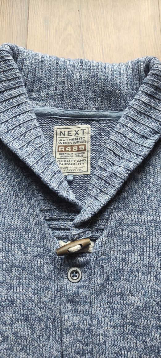 Sweter Next dla młodego eleganta