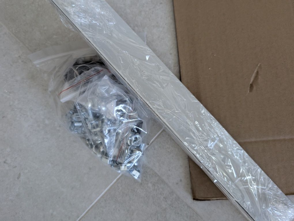Armário bastidor (rack) 19" de Dupla Secção p/ parede 12U - Cinzento -