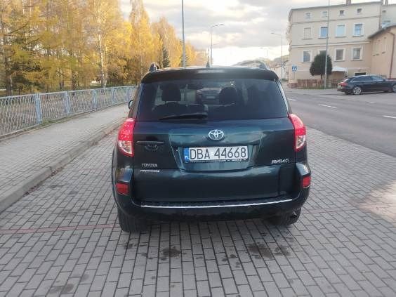 Sprzedam Toyota RAV4 lub zamienię na tańszy z dopłatą