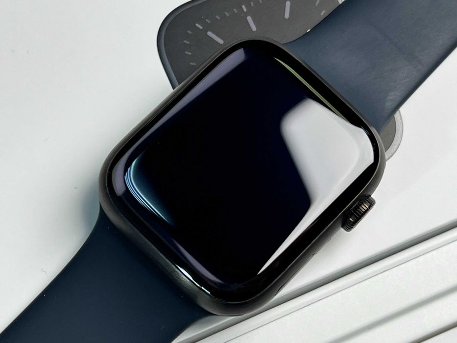 Apple Watch Edition Series 7 45mm Titanium LTE Midnight Sport Band
