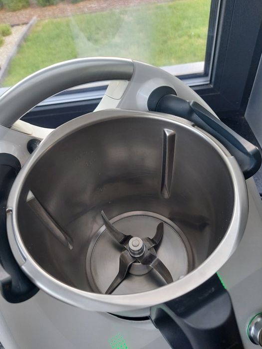 Thermomix TM5 - stan bardzo dobry, komplet akcesoriów