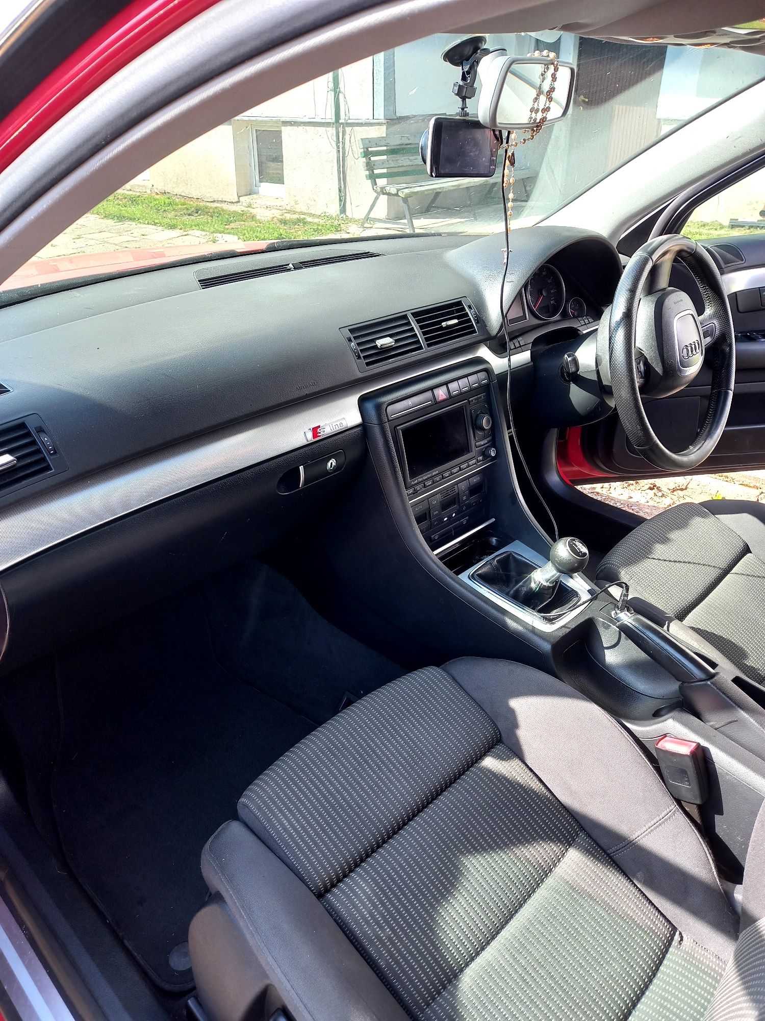 Audi A4b7  S line 1.9