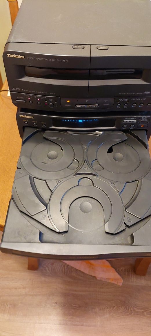 Wieża technics se-ch 610