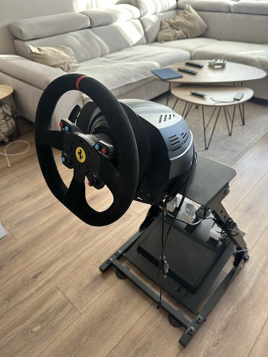 Thrustmaster T300 Ferrari Alcantara Edition - stan idealny