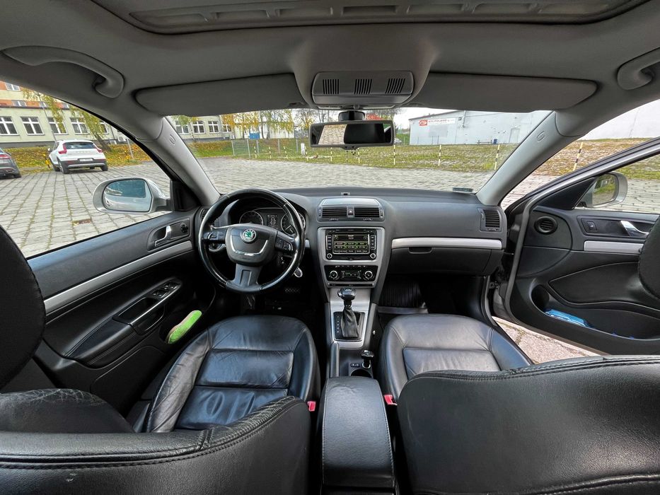 Skoda Octavia II Laurin & Klement, 2010, Automat, Kombi