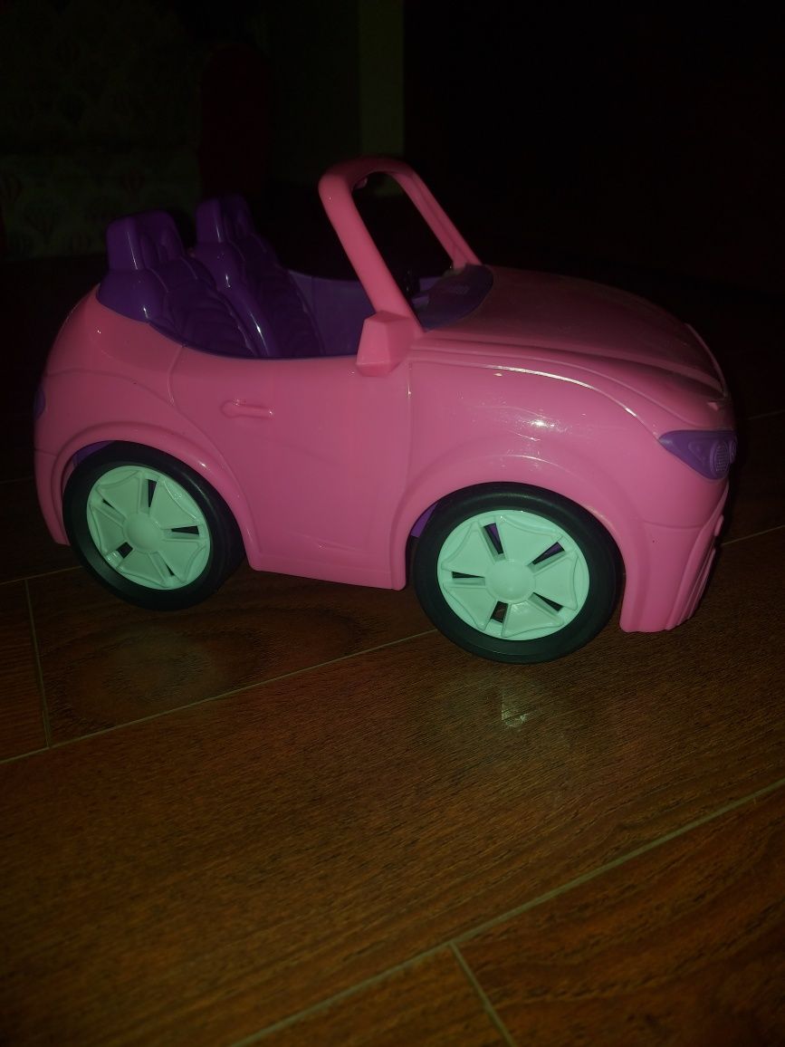 Zabawki dziewczynka. Auto barbie, przeplatanki, kuferek świnka Peppa.