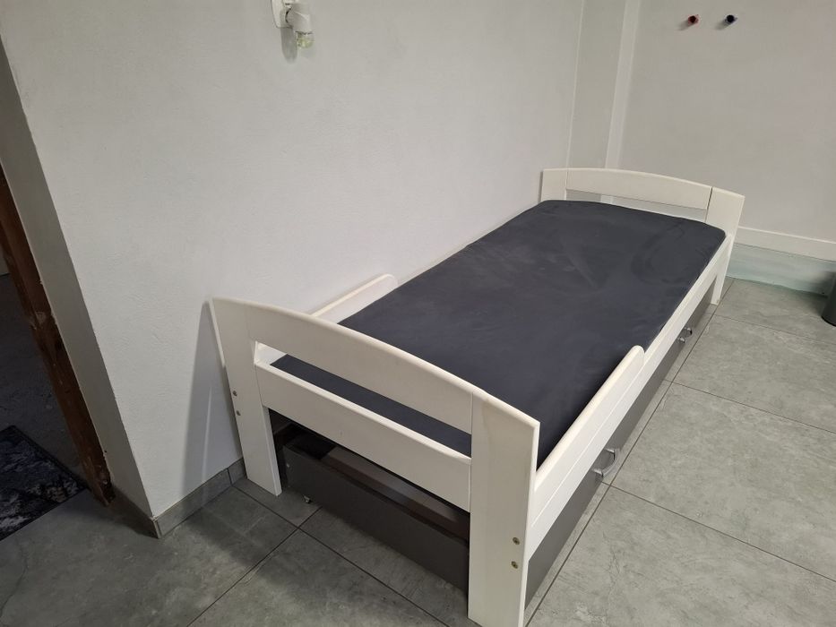 Łóżko dziecięce.