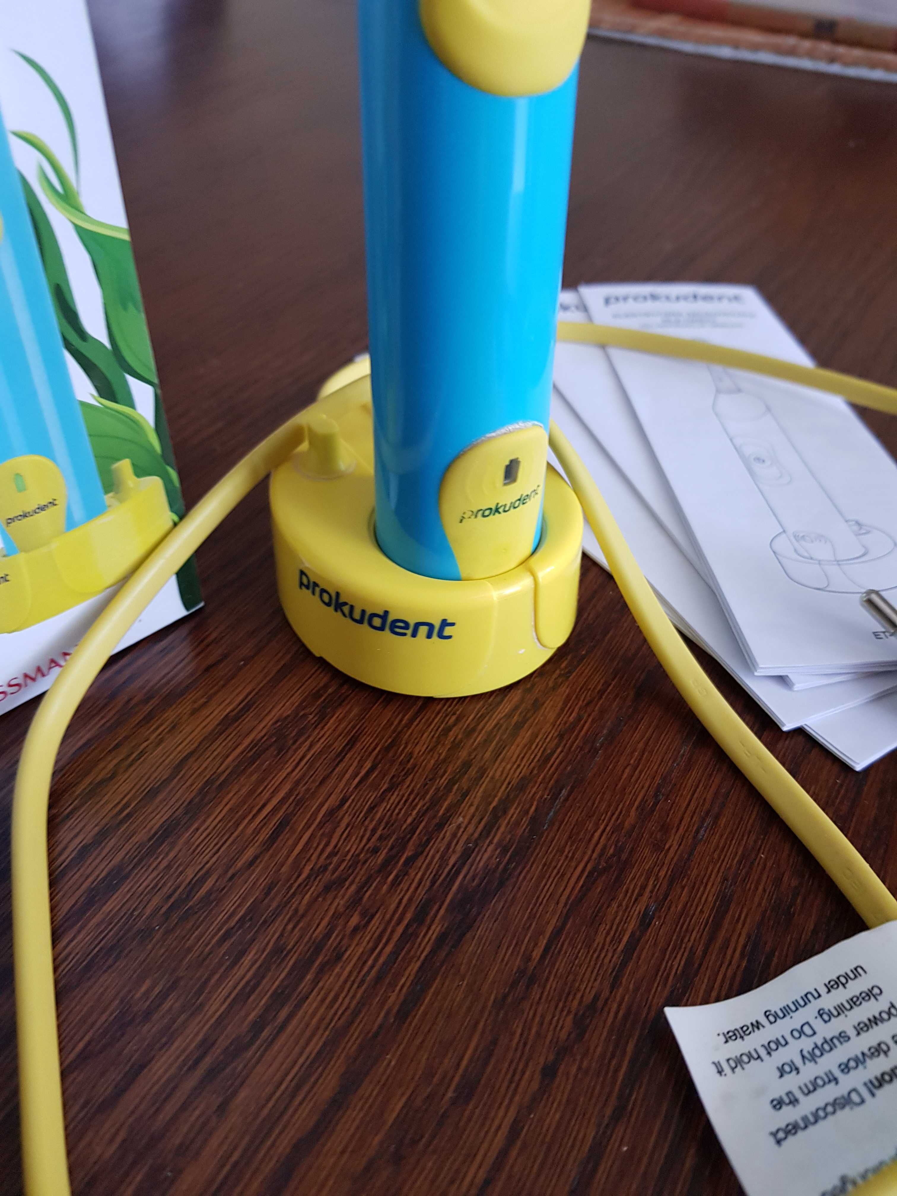 Elektryczna szczoteczka dla dzieci - Prokudent
