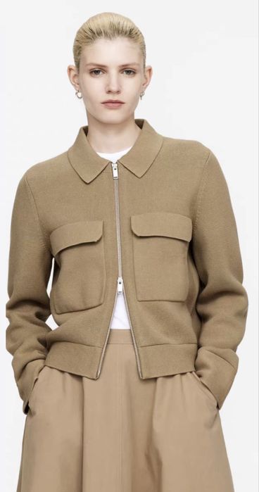 Новий жакет Arket