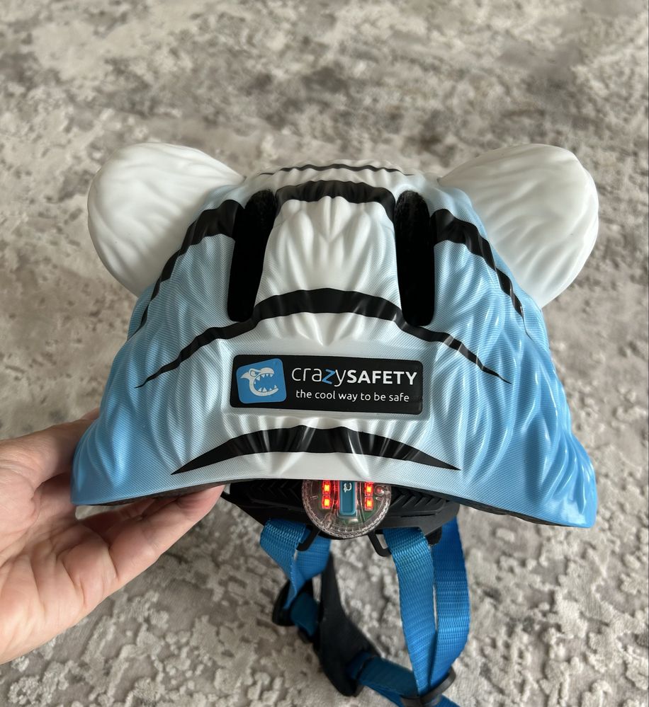 Шлем Crazy Safety тигр для катания на велосипеде, беговеле, роликах