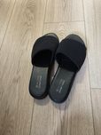 Klapki czarne r.40 marki  Call it spring