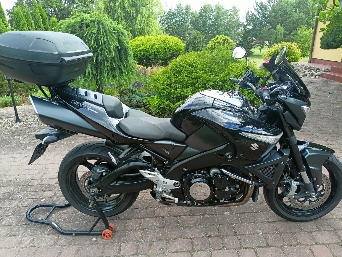 Suzuki b-king motocykl
