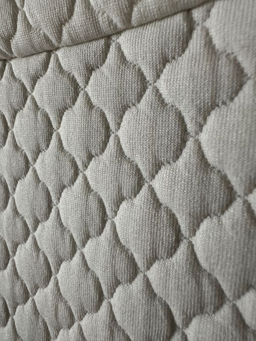 Biała pikowana klasyczna tunika rękaw 3/4 przeszywana wzór dłuższy tył