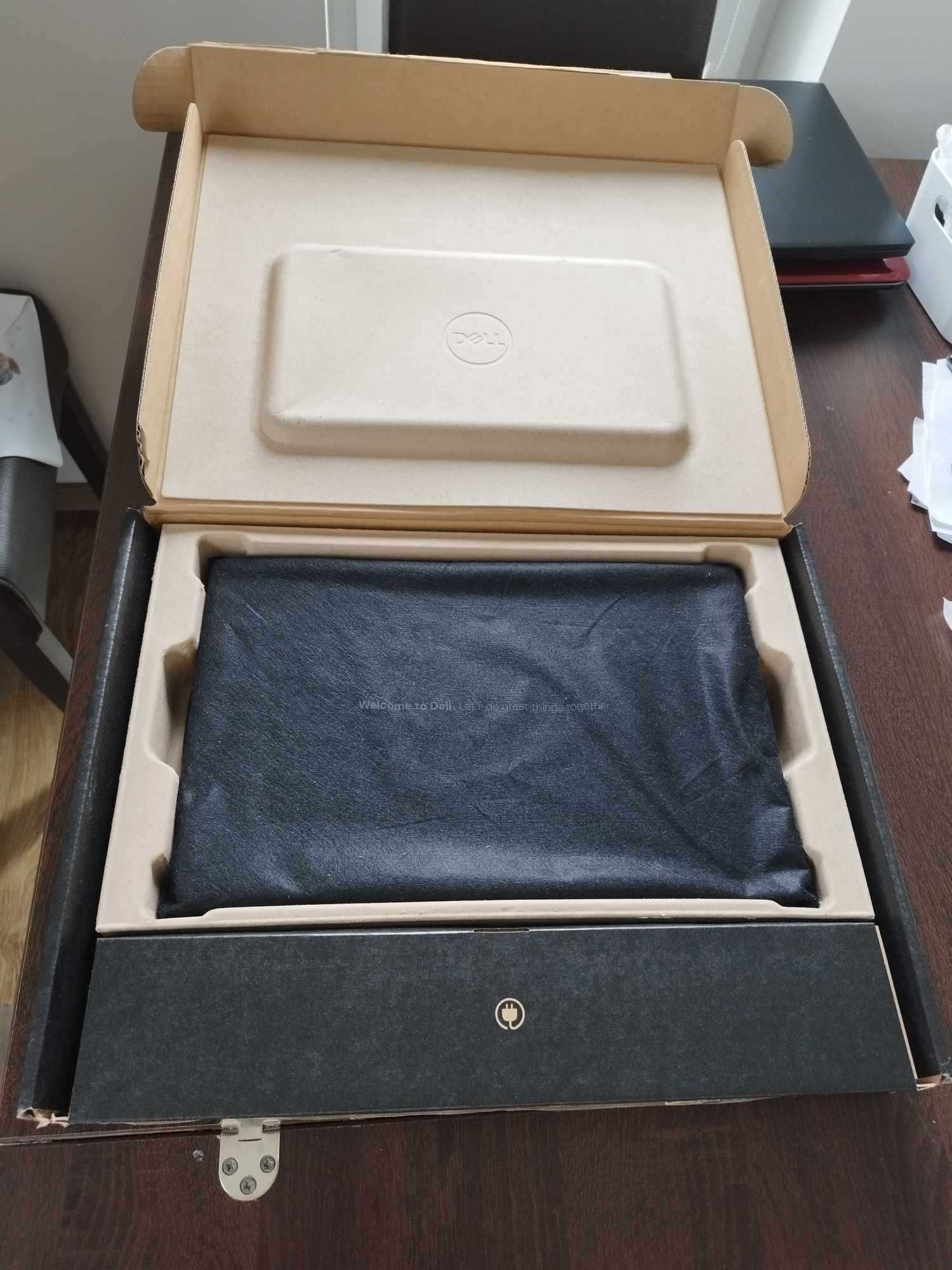 Laptop Dell Latitude 7530 15,6 " Intel Core i7 32 GB / 512GB szary
