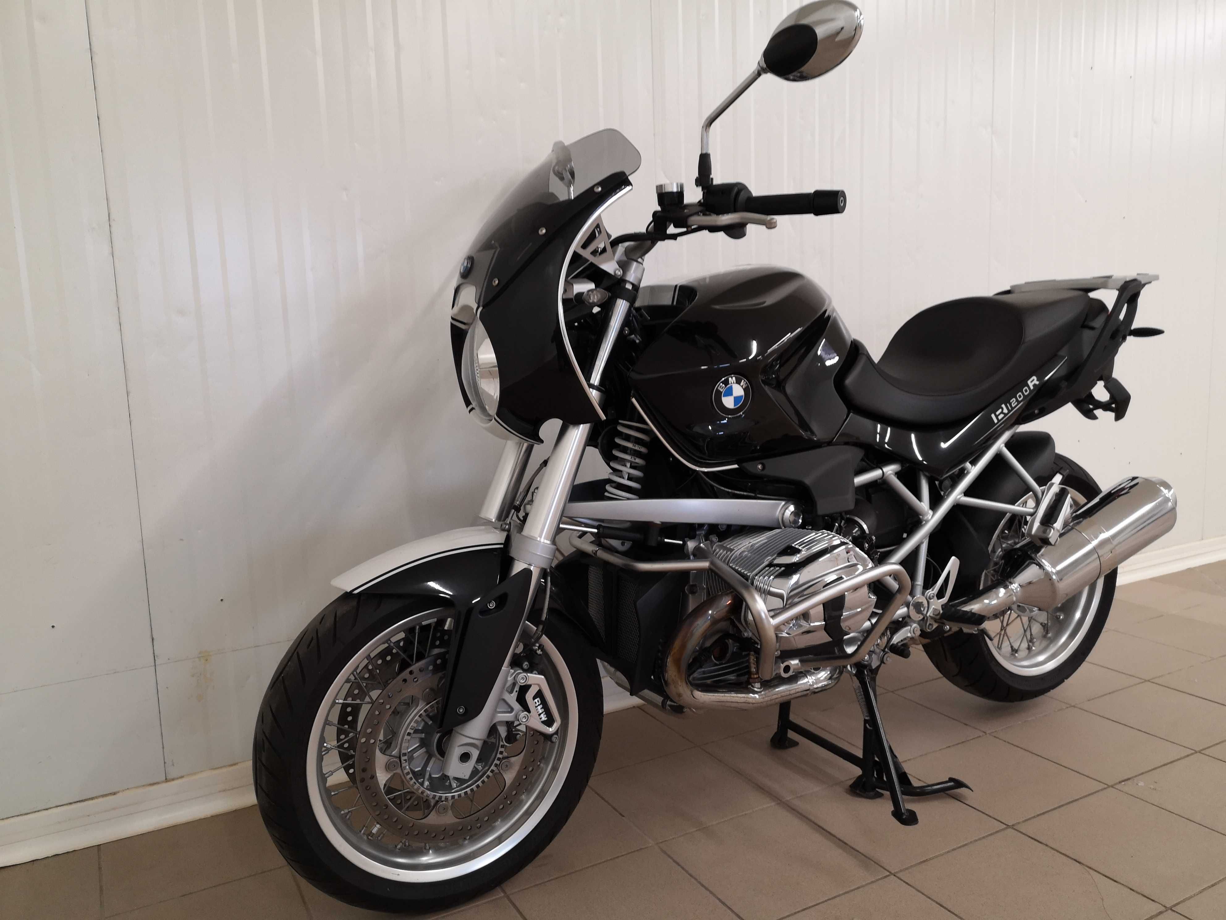 BMW R 1200 R  I właściciel  Tylko 004000 km !!!  NOWE !