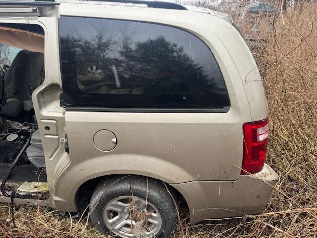 chrysler town country dodge grand caravan ćwiartka błotnik tył lewy