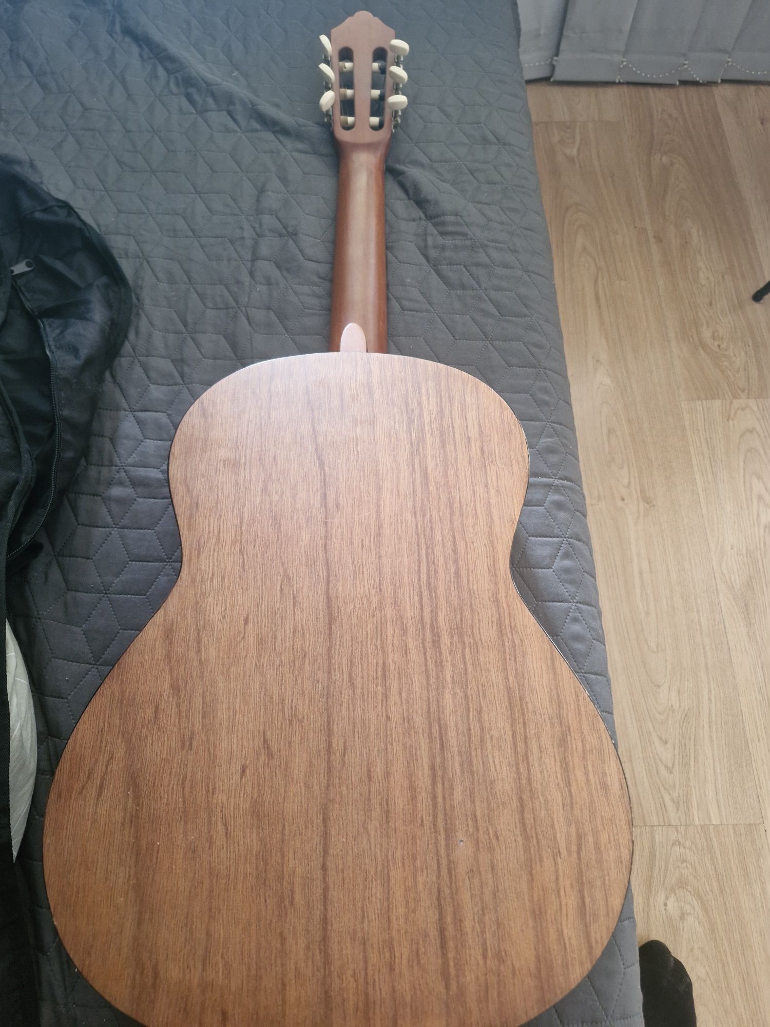 Yamaha C30M + pokrowiec