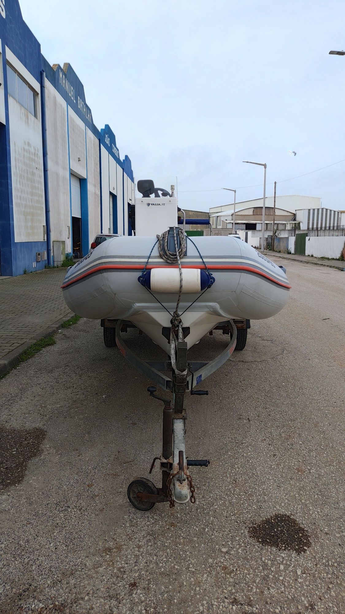 Motores Fora de Borda e Semi-Rigidos