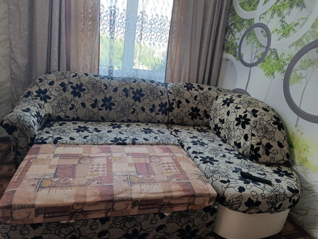 Продається диван