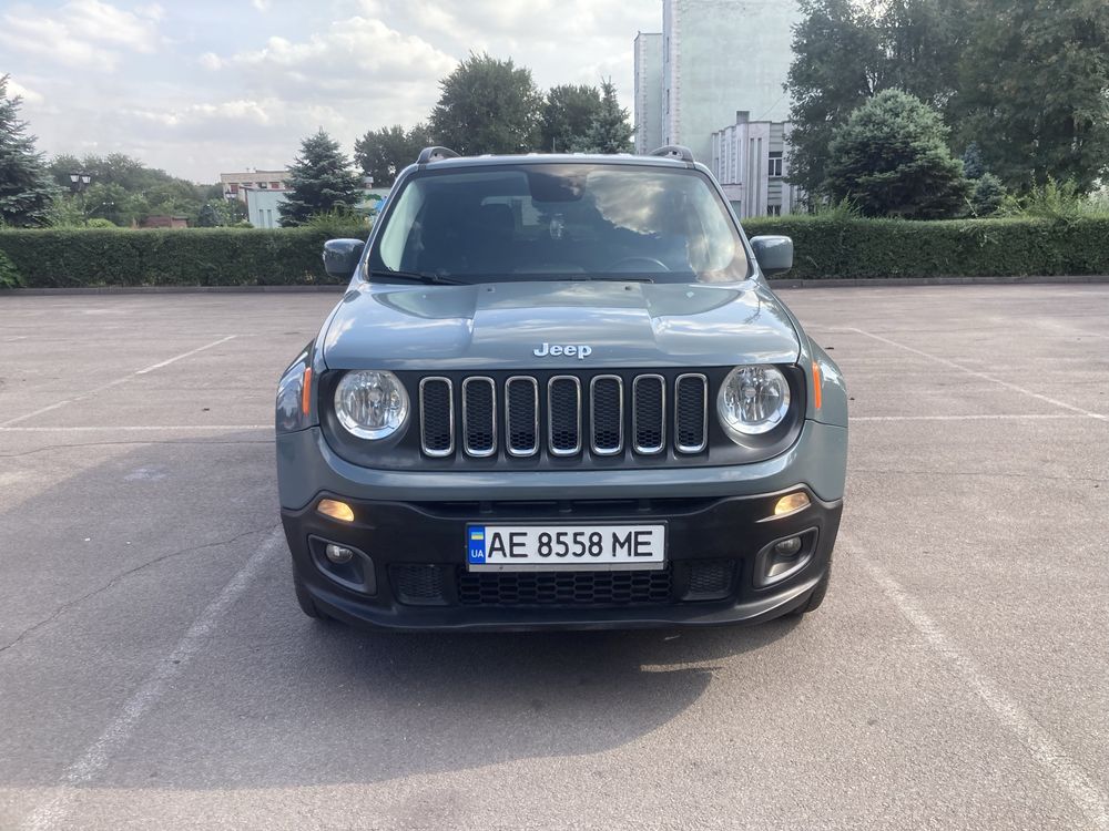 Jeep RENEGAT 2016 г 2.4 Автомат 4х4