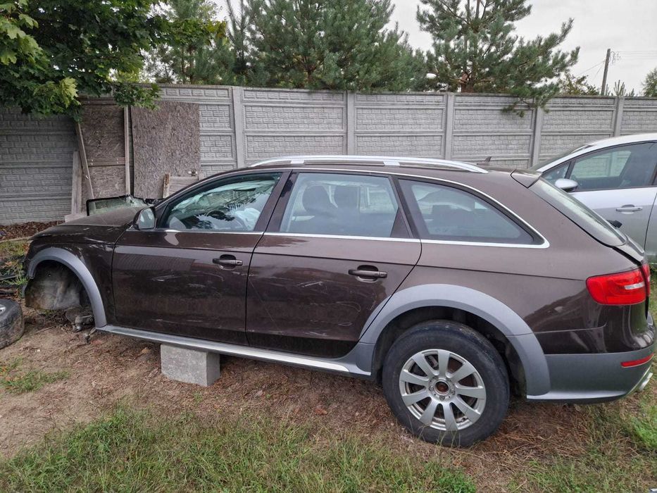 Audi A4 B8 Lift Allroad LZ8W 2.0d 2014r Na Części