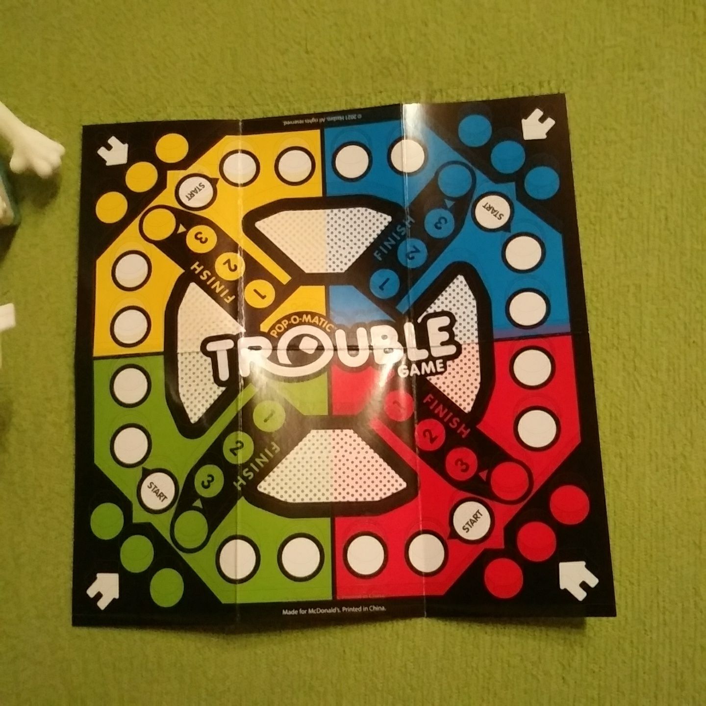 Trouble - mini podróżna gra w chińczyka