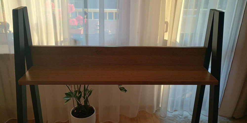 Meble młodzieżowe ( biurko, krzesło,  szafa ) komplet