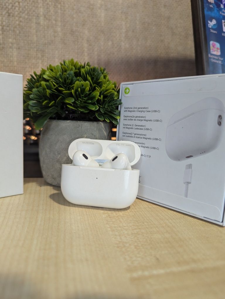 AirPods Pro 2 — бездротові навушники з шумоподавленням
