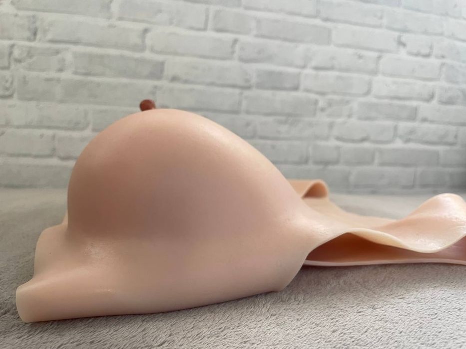 Женская силиконовая грудь (С) без горловины. Есть и другие размеры! Си