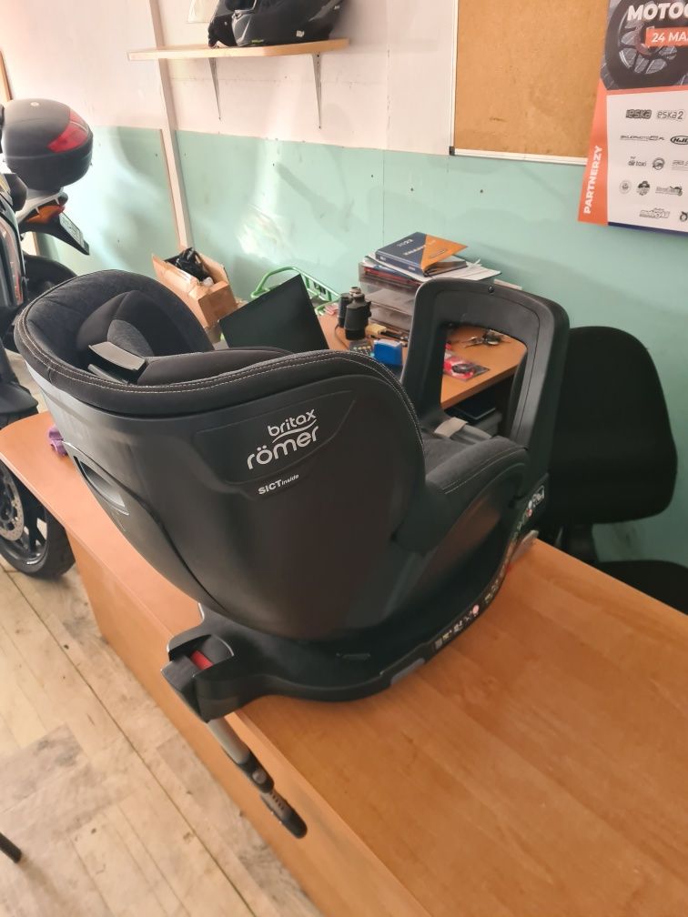 Fotelik obrotowy 360 0-18kg