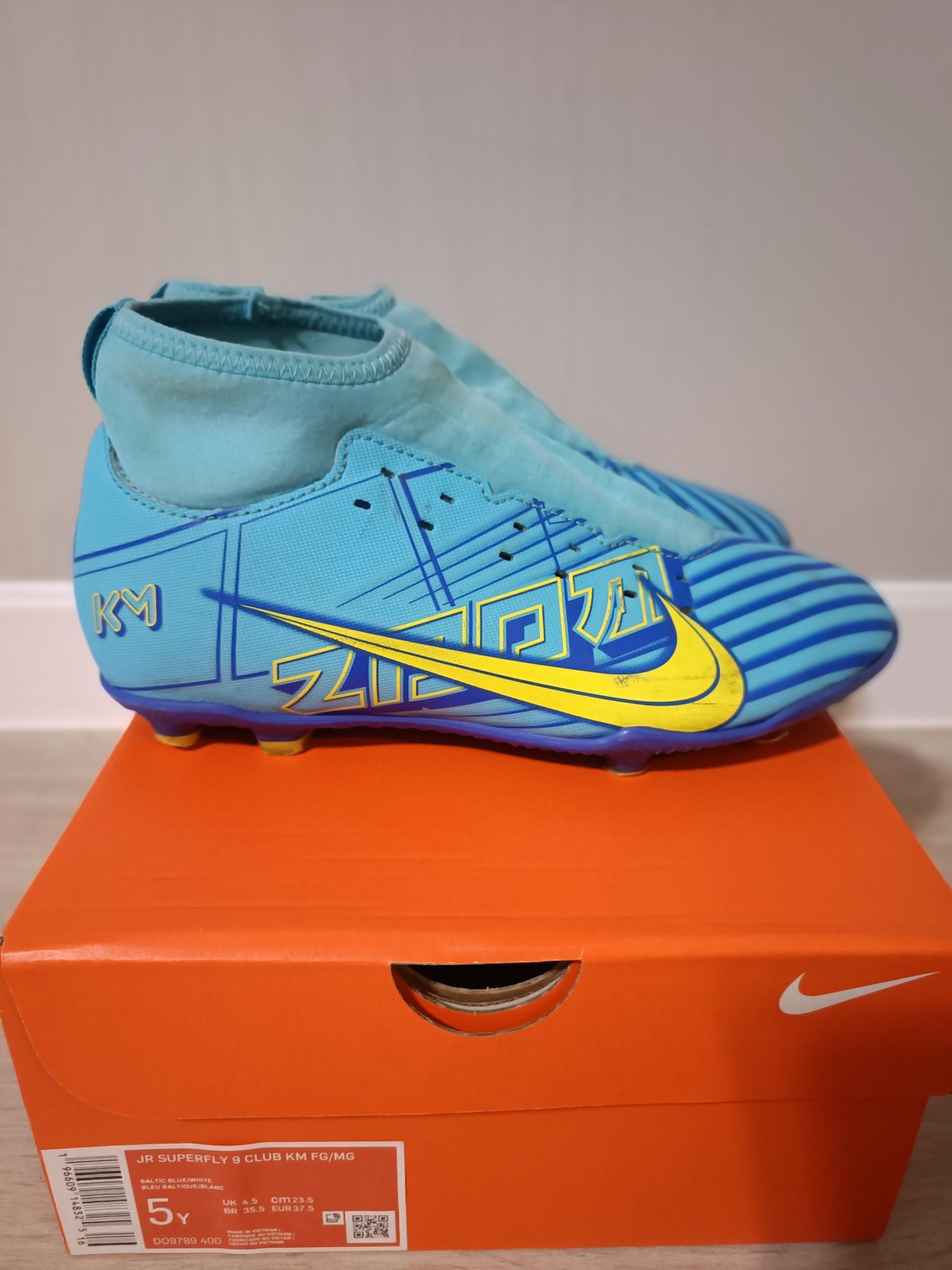 Бутсы Найк Mercurial 37,5 размер