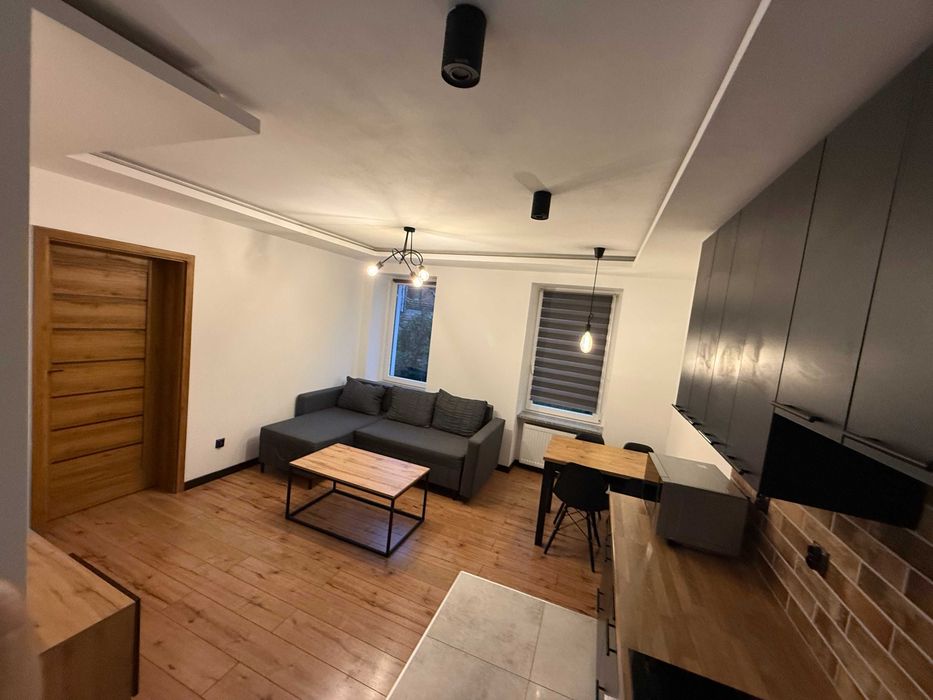 43m mieszkanie wynajem niski czynsz po remoncie jawor centrum