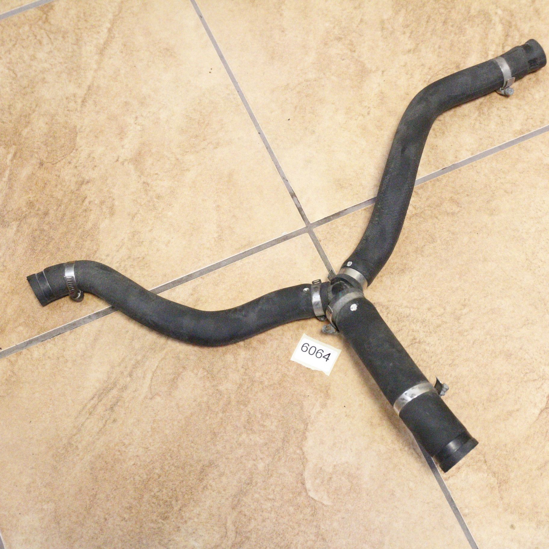 6064 Wąż Przewód Rurka Krócieć wody Honda Goldwing GL 1800