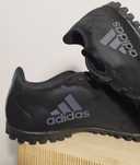 Sapatilhas Adidas em muito bom estado.
Tamanho 41 1/3.