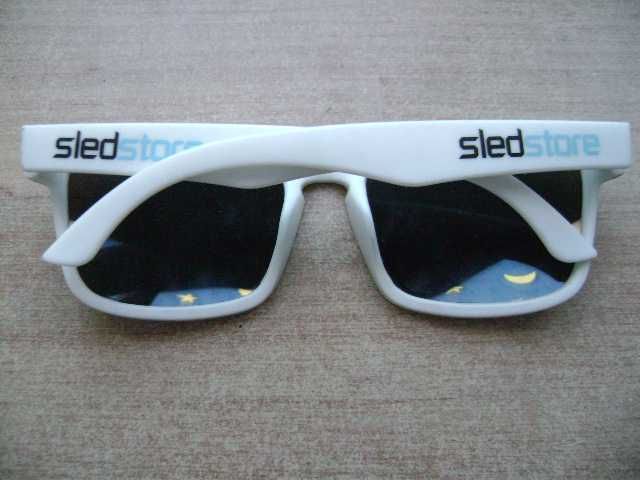 Starocie z PRL - Okulary przeciwsłoneczne damskie rozstaw ramion 13 cm