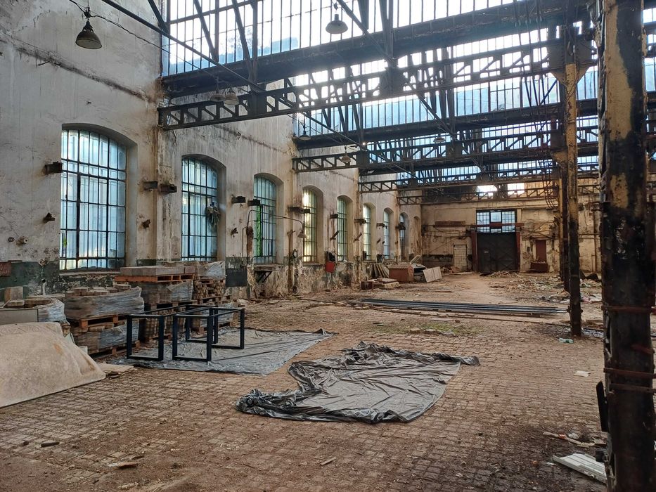 Сдам ангар,1500м2., без комисии! цена от 90 грн в центре!