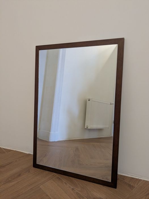 lustro w drewnianej ramie, POZNAŃ