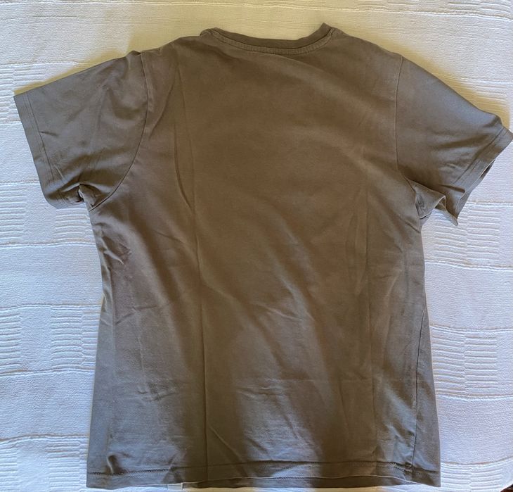 Camisola cinzenta e branca da Pull&Bear