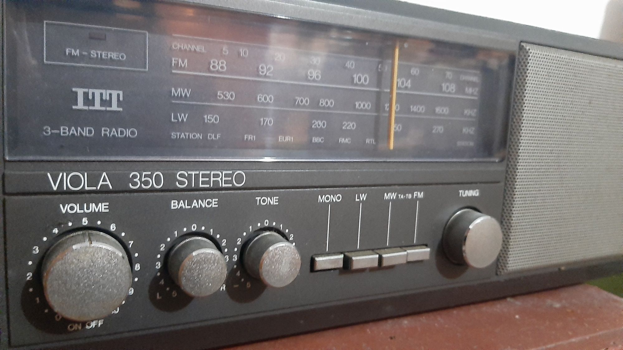 Rádio Vintage a funcionar