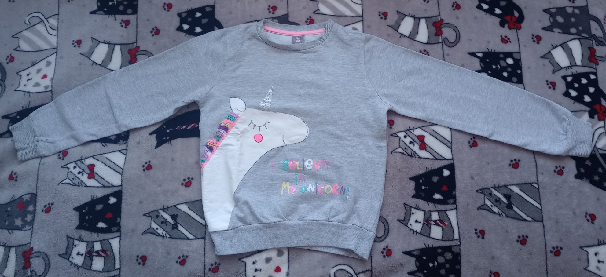 Bluza z jednorożcem jak nowa r. 134