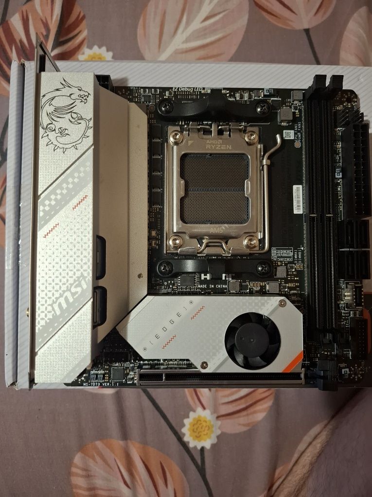 MSI Mpg B650I Edge WiFi